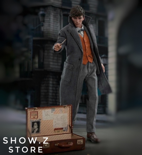 [Pre-Order] Hot Toys HT 1/6 Newt Scamander MMS512 Fantastic Beasts: The Crimes of Grindelwald