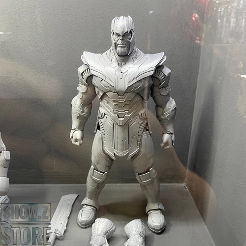 [Pre-Order] Eastern Model 1/9 Thanos Model Kit Normal Version