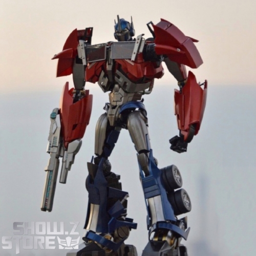 Iron Warrior IW-07 Leader DLX Optimus Prime